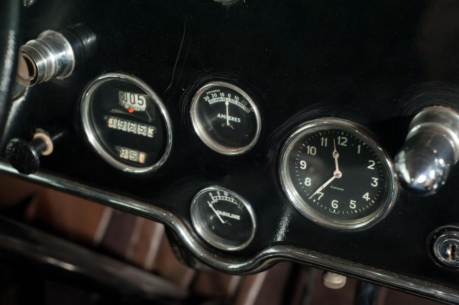  Cadillac Town Sedan V8 Al Capone Car 1928 года  (фото 17 из 54)